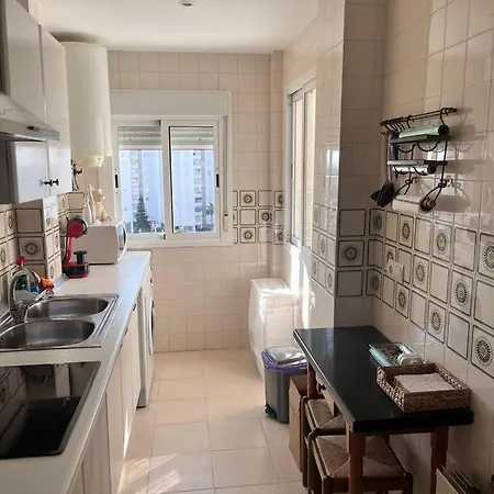 Appartement En Primera Linea De Playa Valdemar 1 *