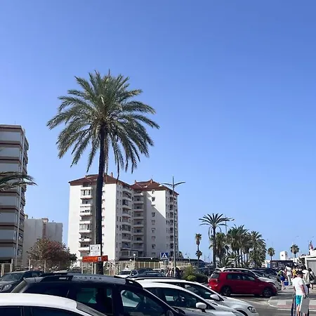 Appartement En Primera Linea De Playa Valdemar 1