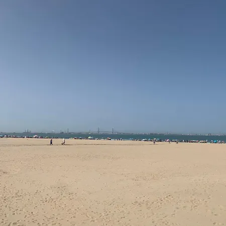 En Primera Linea De Playa Valdemar 1 *